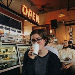 Meet your Posher, Nicole